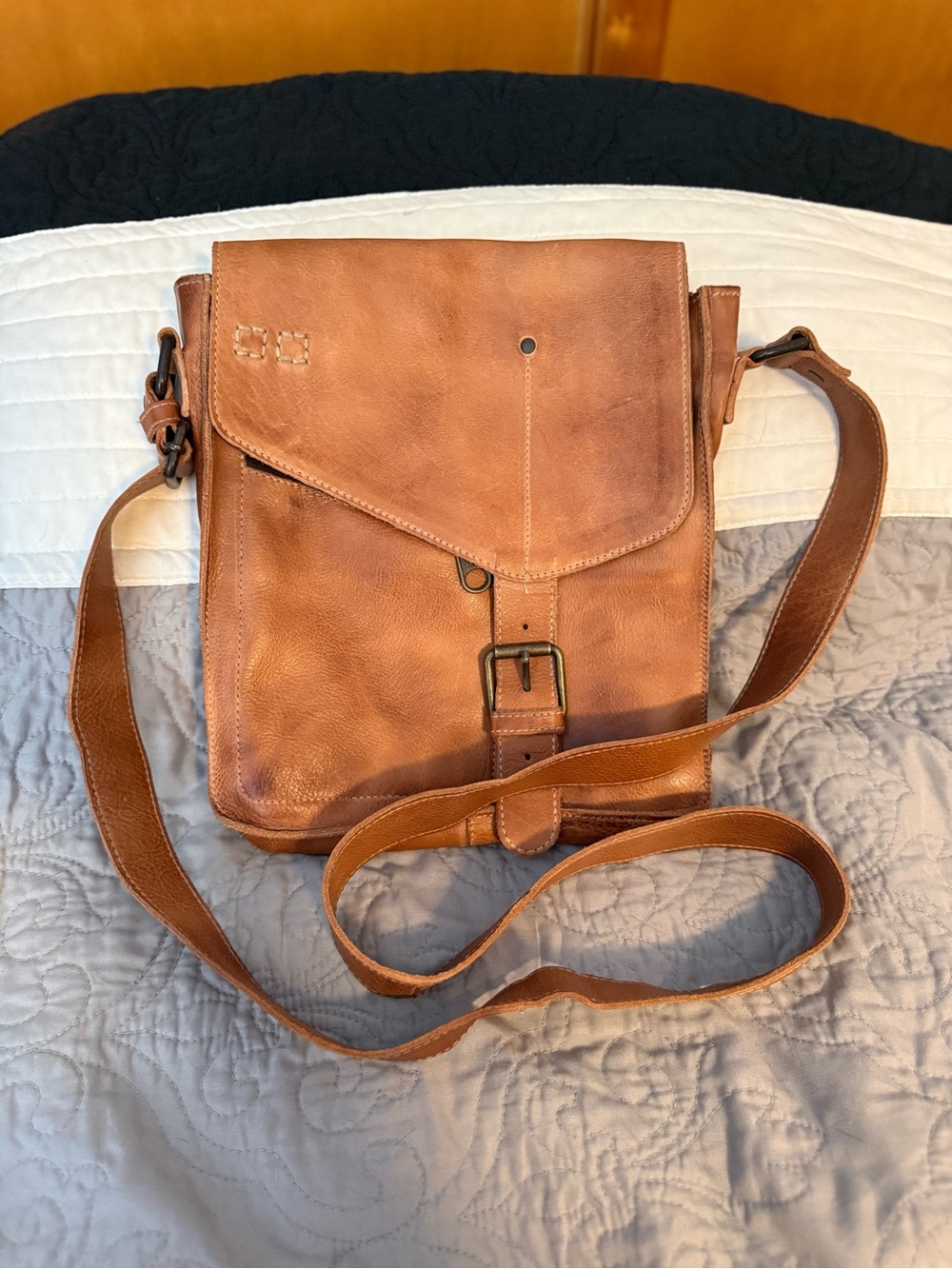 Bed Stu Leather Crossbody Bag - Brown